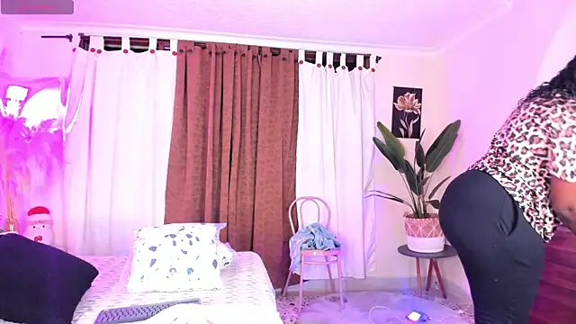 ViolettGomez 93 online show from 1, 5, 2026