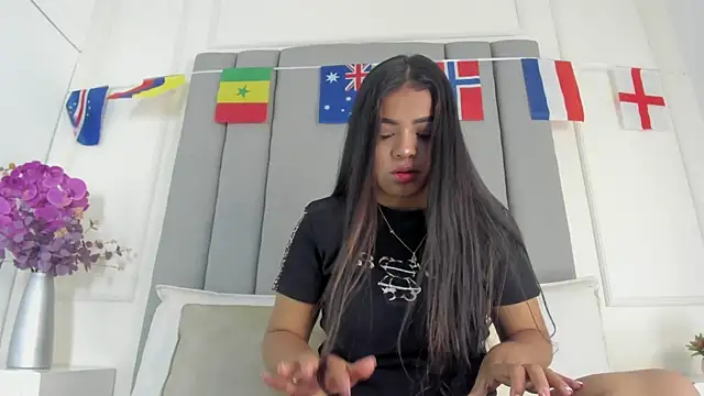CannelaSmith online show from 20, 6, 2026