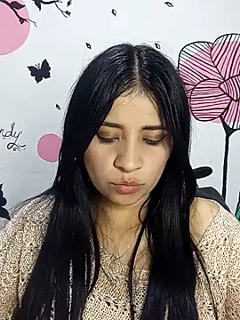 Snapshot of ValerieLove_ chatting on 9, 10, 2025 ValerieLove  online show from 9, 10, 2025