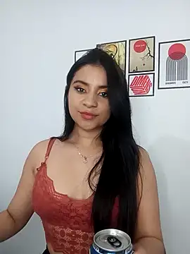 ValerieLove  online show from 4, 3, 2026