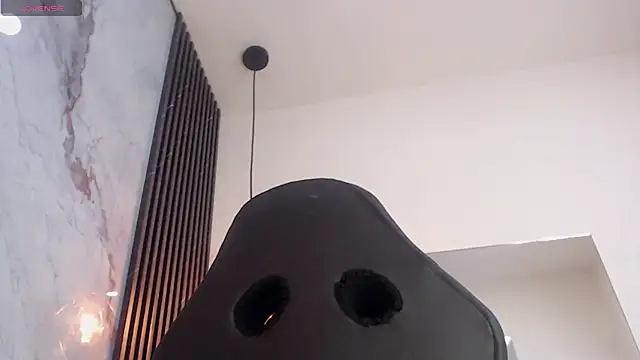 Penelopee Rouse online show from 5, 5, 2026