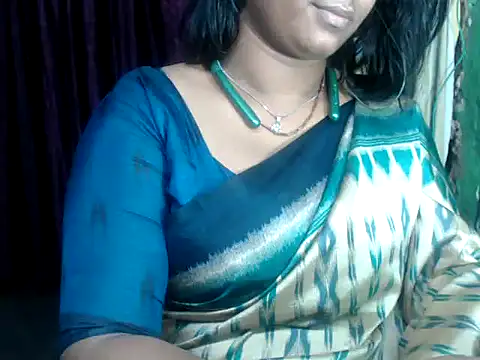 Snapshot of DearKimmi chatting on 25, 12, 2024 DearKimmi online show from 25, 12, 2024