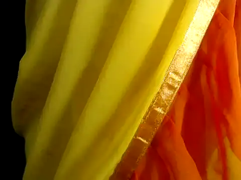 Snapshot of DearKimmi chatting on 9, 1, 2025 DearKimmi online show from 9, 1, 2025