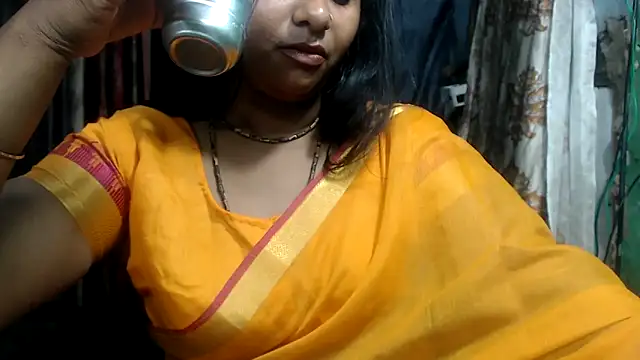 Snapshot of DearKimmi chatting on 26, 2, 2025 DearKimmi online show from 26, 2, 2025