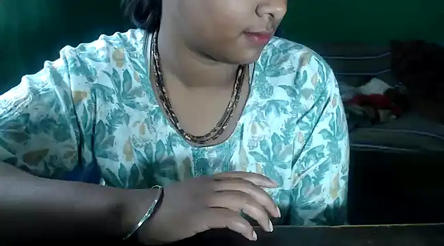 Snapshot of DearKimmi chatting on 6, 3, 2025 DearKimmi online show from 6, 3, 2025