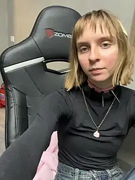 Beverly Gomes online show from 12, 2, 2026