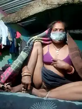 CUTE-004 online show from 10, 11, 2025