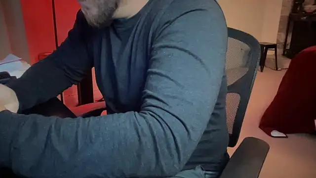 nagolraven online show from 23, 9, 2025