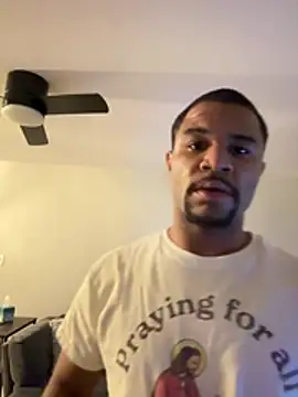 Snapshot of kingtaydo chatting on 28, 3, 2026 kingtaydo online show from 28, 3, 2026