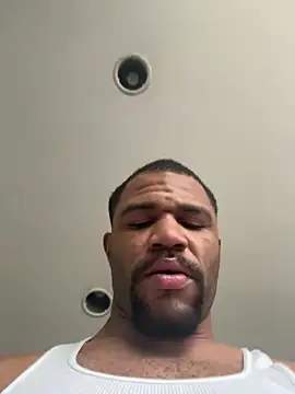 Snapshot of kingtaydo chatting on 7, 4, 2026 kingtaydo online show from 7, 4, 2026