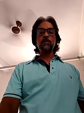 Snapshot of malhotra21 chatting on 26, 9, 2025 malhotra21 online show from 26, 9, 2025