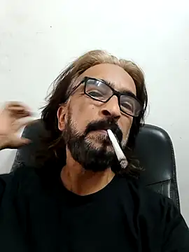 Snapshot of malhotra21 chatting on 21, 3, 2026 malhotra21 online show from 21, 3, 2026