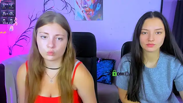 Snapshot of melani_bumm chatting on 24, 9, 2025 melani bumm online show from 24, 9, 2025