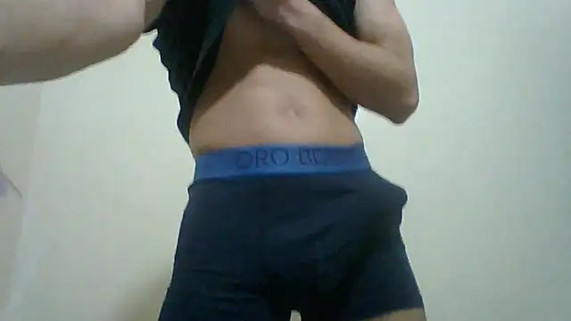 Snapshot of Osamabigdick7 chatting on 8, 3, 2026 Osamabigdick7 online show from 8, 3, 2026