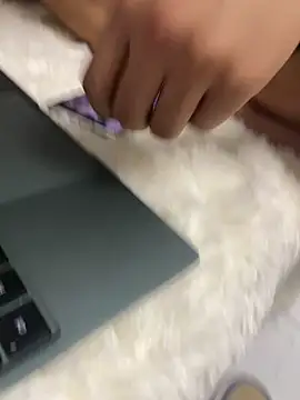 Snapshot of Acuteman chatting on 9, 10, 2025 Acuteman online show from 9, 10, 2025