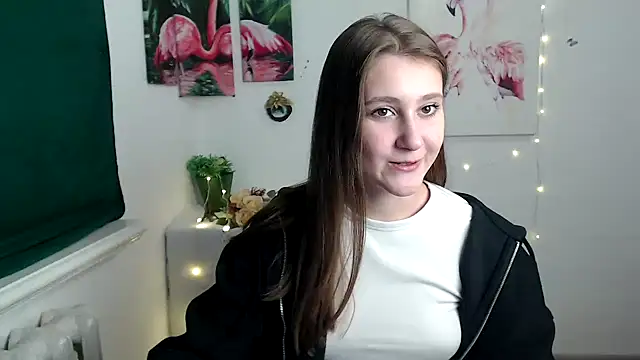 Snapshot of Milka_kamila chatting on 6, 10, 2025 Milka kamila online show from 6, 10, 2025