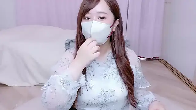 Snapshot of CHIAKI_xxo chatting on 4, 10, 2025 CHIAKI xxo online show from 4, 10, 2025