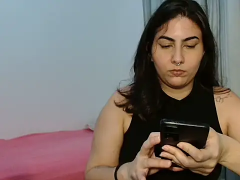 ApenasLys online show from 2, 8, 2026