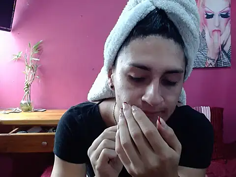 Snapshot of lola_diez chatting on 8, 9, 2025 lola diez online show from 8, 9, 2025