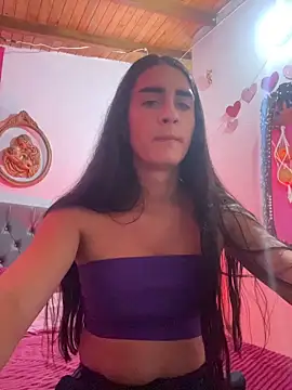 Snapshot of lola_diez chatting on 21, 10, 2025 lola diez online show from 21, 10, 2025