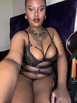 QUEEN NOBUHLE 777 online show from 23, 2, 2026