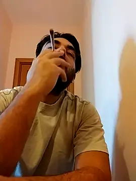 Snapshot of axsimil chatting on 12, 11, 2025 axsimil online show from 12, 11, 2025