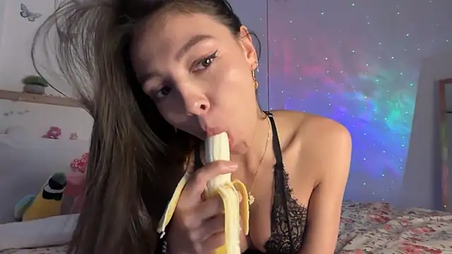 keirasworld online show from 2, 3, 2026