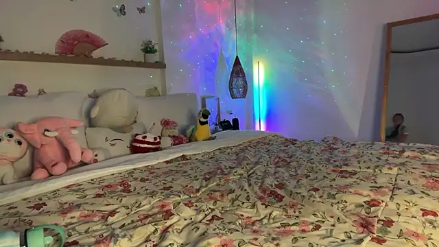 keirasworld online show from 9, 3, 2026