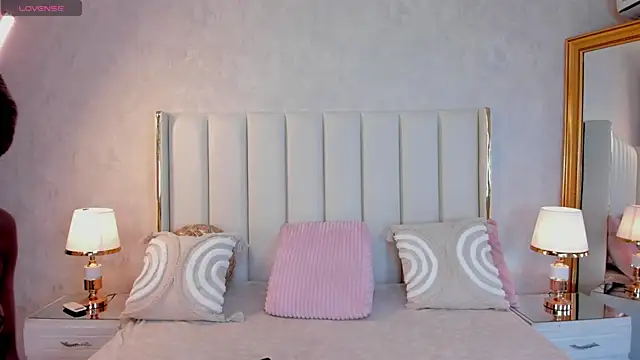 MadissonBonny  online show from 15, 11, 2025