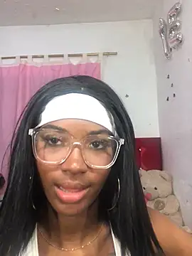 MarianRosse online show from 8, 11, 2025