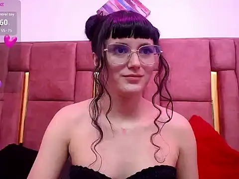 XBODTRIIPX online show from 28, 9, 2025