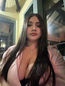 HilaryBlaze online show from 29, 4, 2026