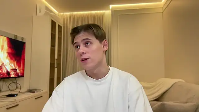 Tyler Garner online show from 29, 10, 2025