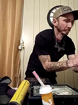 Mrluckstick online show from 6, 1, 2026