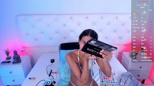 Ambeer fox  online show from 15, 10, 2025