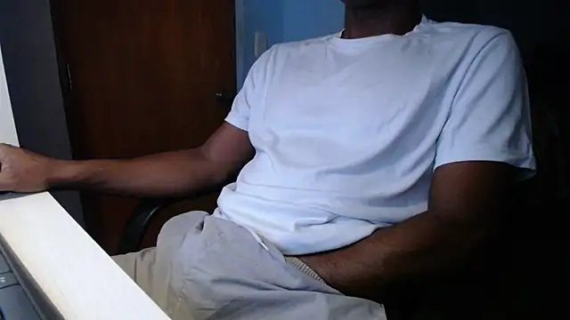 here cumshot online show from 2, 10, 2025