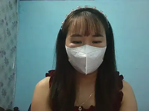 Snapshot of AmyChan99 chatting on 4, 11, 2025 AmyChan99 online show from 4, 11, 2025