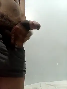 Snapshot of BielSilva172572 chatting on 3, 4, 2026 BielSilva172572 online show from 3, 4, 2026