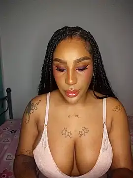 Queen Amara online show from 30, 4, 2026