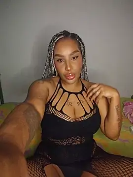 Queen Amara online show from 19, 6, 2026