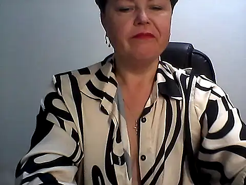 EllaLove2277 online show from 19, 10, 2025