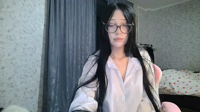 KeicyKlark online show from 28, 9, 2025