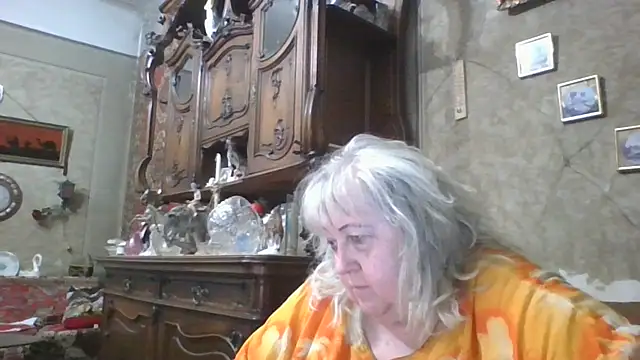 Lala-Love56 online show from 29, 6, 2026