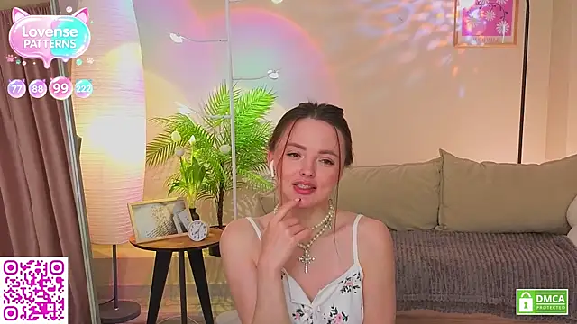 Snapshot of OliviaKis_ chatting on 26, 5, 2026 OliviaKis online show from 26, 5, 2026