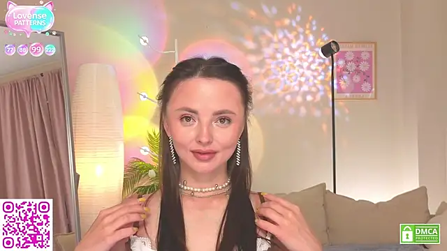Snapshot of OliviaKis_ chatting on 19, 7, 2026 OliviaKis online show from 19, 7, 2026