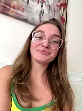 Snapshot of Bellatrisssaa chatting on 19, 10, 2025 Bellatrisssaa online show from 19, 10, 2025