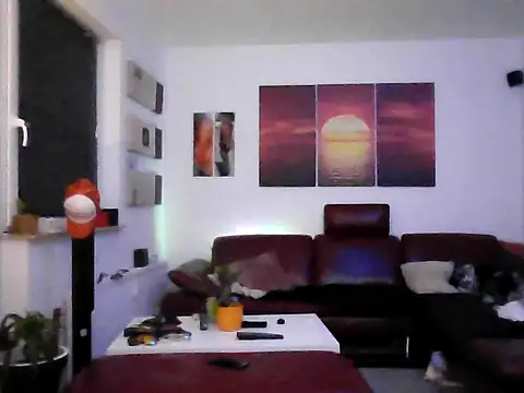 Snapshot of hellgirl1980 chatting on 1, 10, 2025 hellgirl1980 online show from 1, 10, 2025