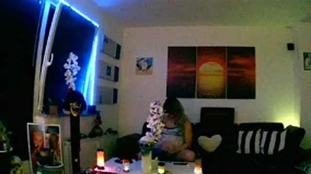 Snapshot of hellgirl1980 chatting on 10, 11, 2025 hellgirl1980 online show from 10, 11, 2025