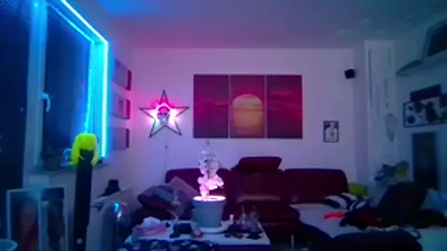 Snapshot of hellgirl1980 chatting on 9, 1, 2026 hellgirl1980 online show from 9, 1, 2026