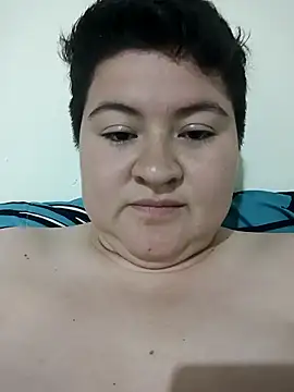 Snapshot of Noha_Whiitee chatting on 3, 10, 2025 Noha Whiitee online show from 3, 10, 2025